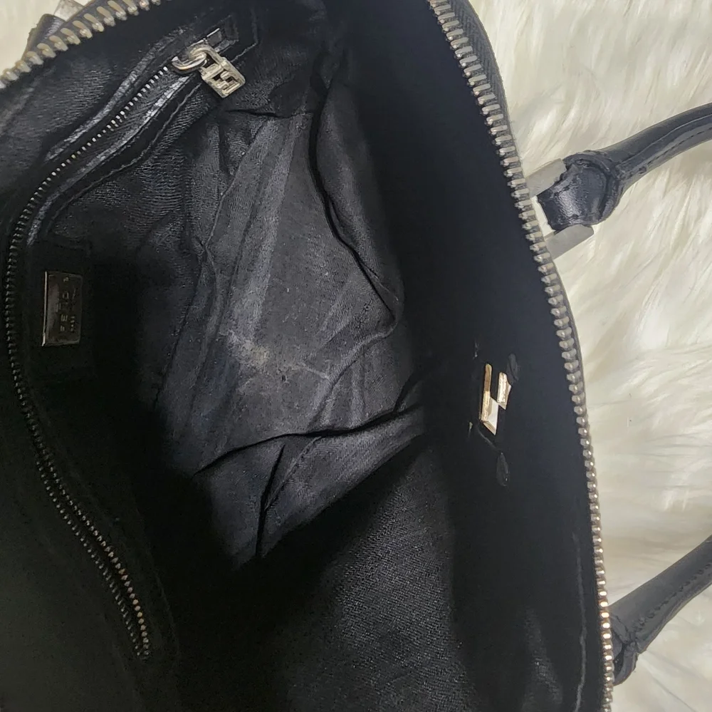 Fendi(SOLD) - Picture 4 of 6